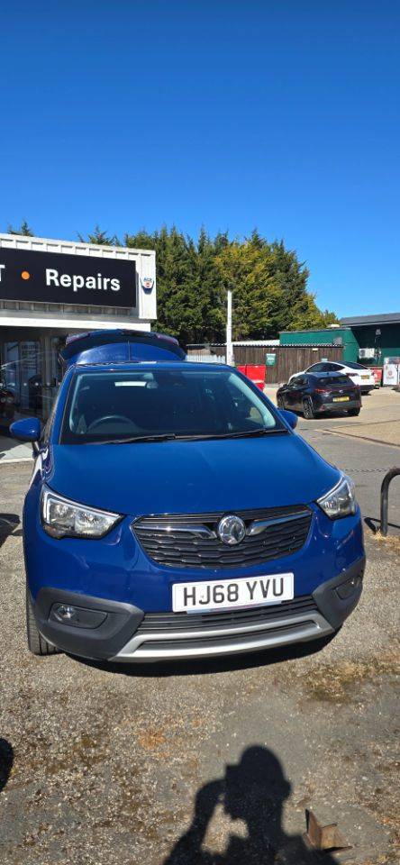 Vauxhall Crossland X 1.2 Elite Nav 5dr Hatchback Petrol Blue